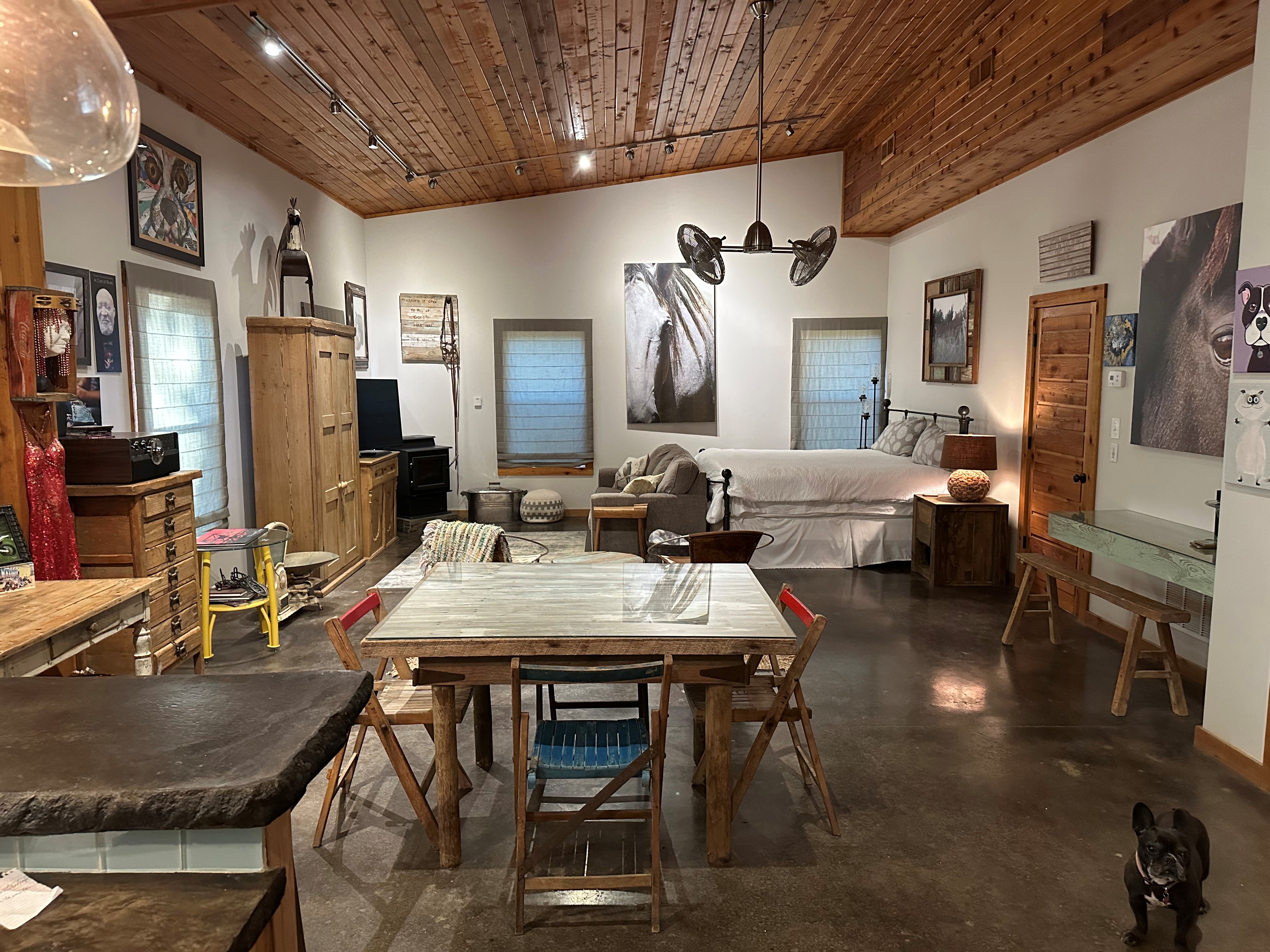 Studio Apartment photo 1