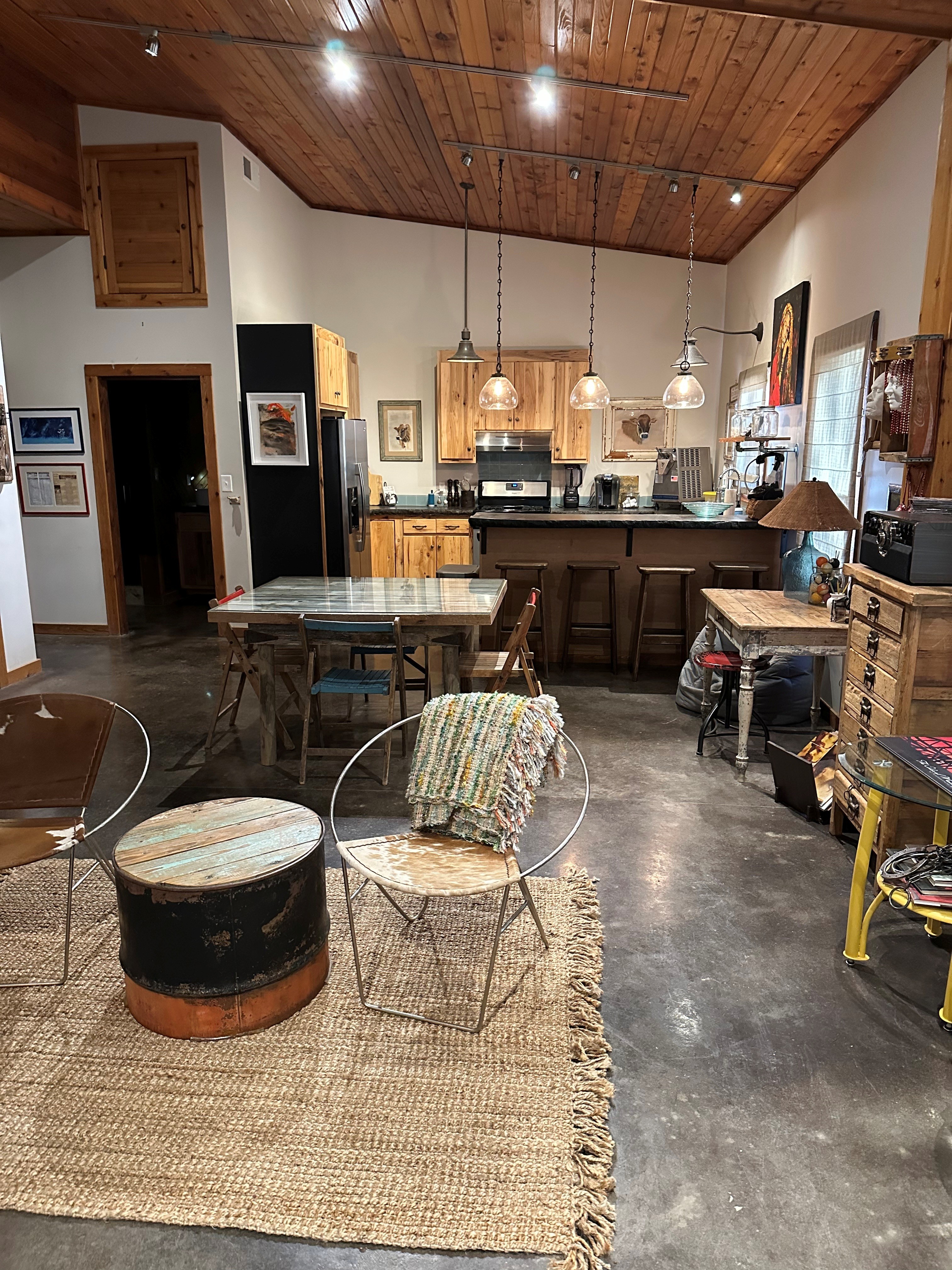 Studio Apartment photo 3